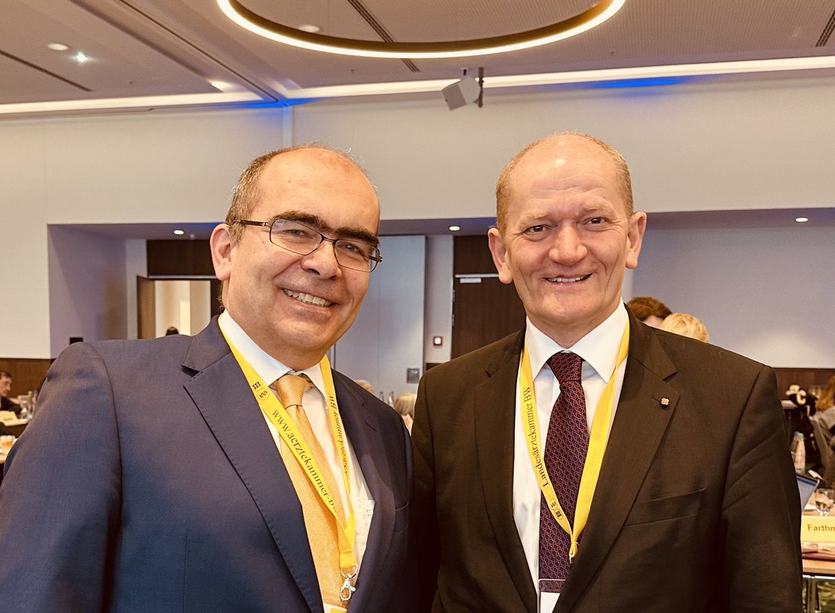 Herzliche Glückwünsche an Dr. Wolfgang Miller, heute neu gewählter Präsident der Landesärztekammer Baden-Württemberg. Gratulation auch an alle anderen Vorstandsmitglieder. Ich freue mich auf gute Zusammenarbeit!