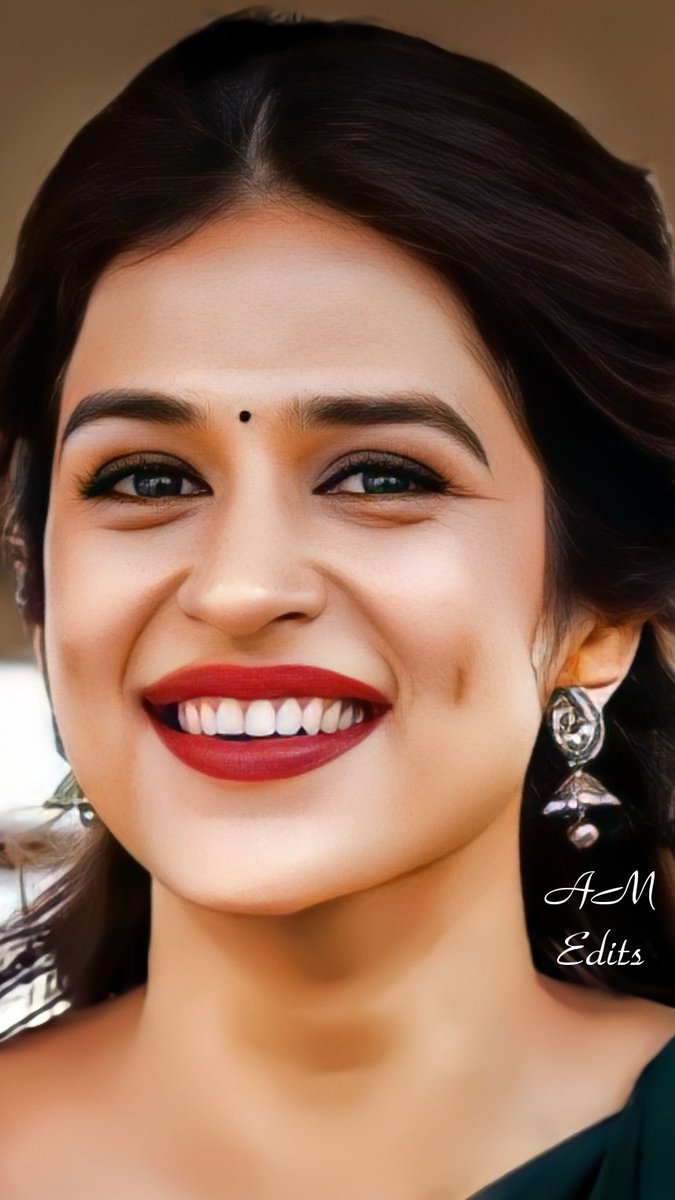 𝐇𝐁𝐃 💝  𝐒𝐡𝐫𝐚𝐝𝐝𝐡𝐚 🤩

#AMEdits #ActressesModels @shraddhadas43 💕

#HappyBirthdayShraddhaDas
#HBDShraddhaDas

#Shraddha #ShraddhaDas HD File 👉 t.me/actmodfap/3665