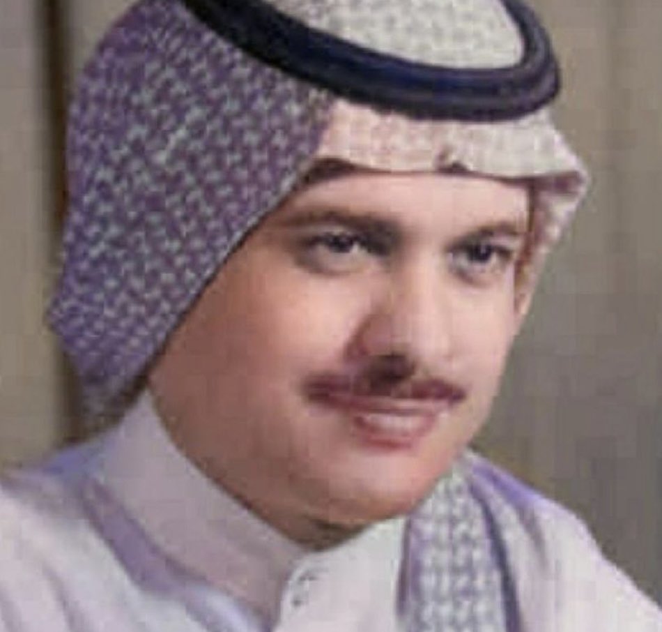 alidawoodmakkah's tweet photo. كنا أكثر إثنين تزاملا في مراحل عدة. في الدراسة وفي الوحده ثم في التلفزيون. ودامت الزمالة والصداقةُ ٥٦ عامًا حتى انتقل الى
جوار رب غفور رحيم صباح اليوم
رحم الله الزميل والصديق الصادق عبدالله رواس بواسع رحمته وأسكنه فسيح جنته. 
كامل العزاء وصادق الدعاء 
للأهل والأصدقاء. https://t.co/4hJMHSFNi3