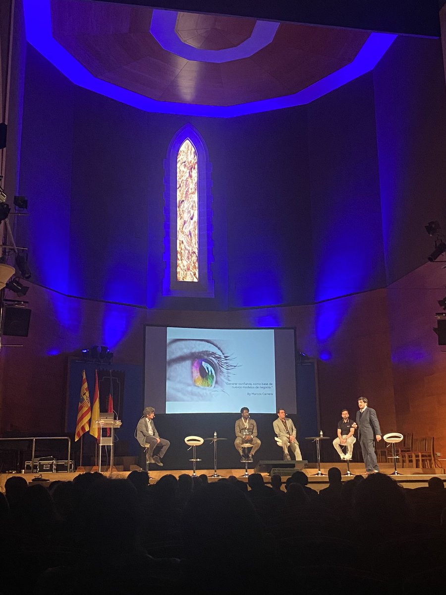 “Generar confianza, como base de nuevos modelos de negocio” <a href="/MarcosCarreraH/">MarcosCarreraHerrero</a> en #MetaMonzón #blockchain #DeFi #IoT #somosfareros