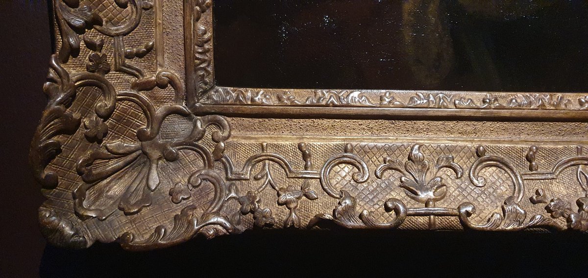 Anja3k's tweet photo. De ontwikkeling van lijsten is onvoorstelbaar en fascinerend. Niet alleen een #kunstwerk duidt de tijd, dat geldt ook voor de omlijsting. #schilderijen #lijsten #lijstenmakerij #kunst https://t.co/0jZk0mFrdo