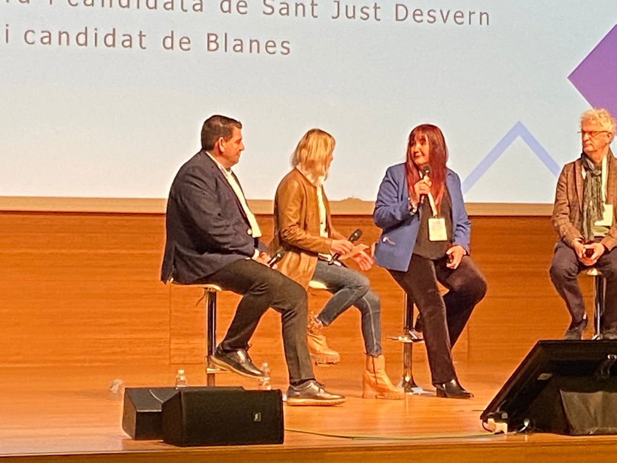 Aquest matí he pogut compartir amb diferents candidatures municipalistes d’arreu de Catalunya com és #SantJust i quin model de poble vull pels propers anys. Ho faré des d’<a href="/EndavantStJust/">Endavant Sant Just</a> un projecte municipalista 100% #SantJust🔔.

#FemMunicipiFemCatalunya 
#QualitatSantJust💛💙