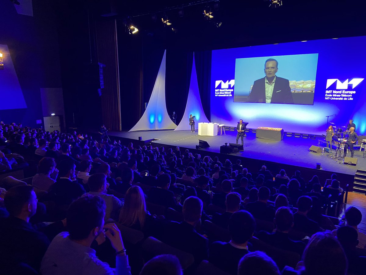 Remise des diplômes des promos 2023 à <a href="/LilleGrandPalai/">Lille Grand Palais</a> c’est parti ! 
Félicitations à tous nos diplômés !✨🎓
#IMTNordEuropeGrad23