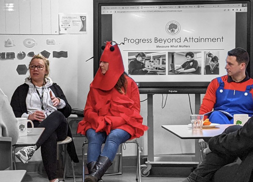 Oak Bank School tweet media