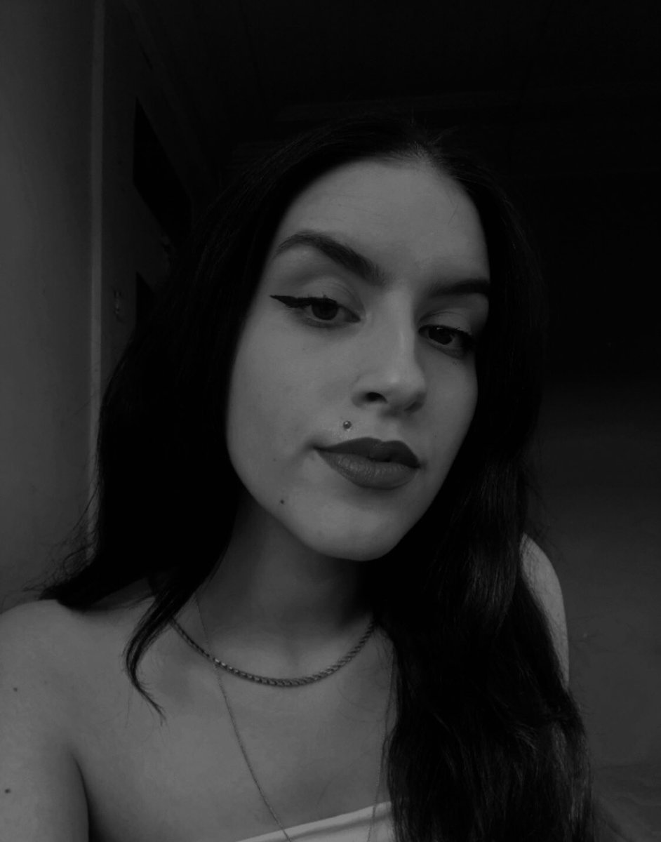 B L E S S E D.🖤