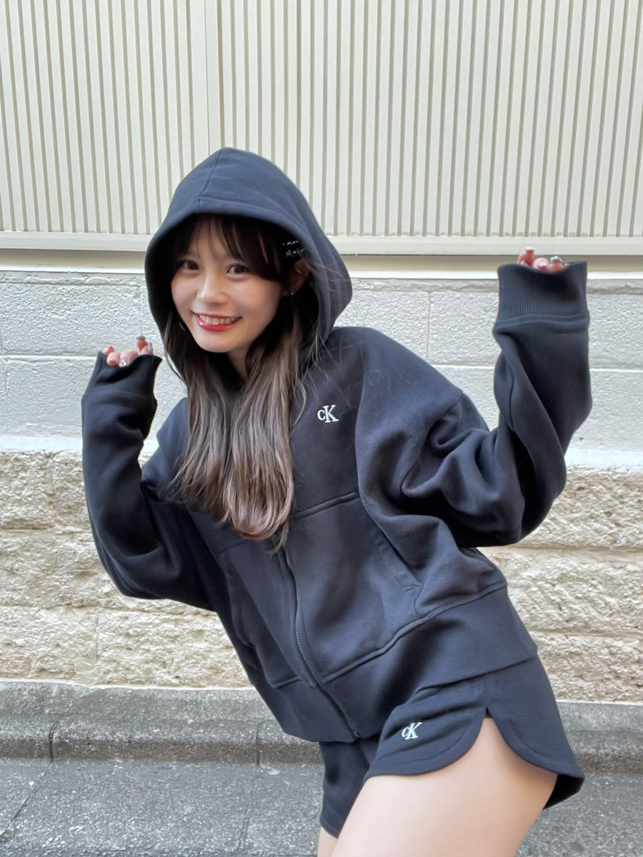 ギャルだけど本当に寒い日は 生足やめてます✌🏻健康第一ぎゃう🖤