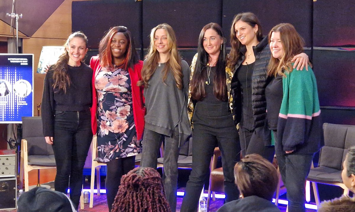Shout out to our incredible and inspirational Women Do Tech panelists at Abbey Road Equalise.

@VanessaSings @Rachel_Daaci @AlicaMolito @c_osazuwa @xannzibar
@arianasefre

#AbbeyRoadEqualise
