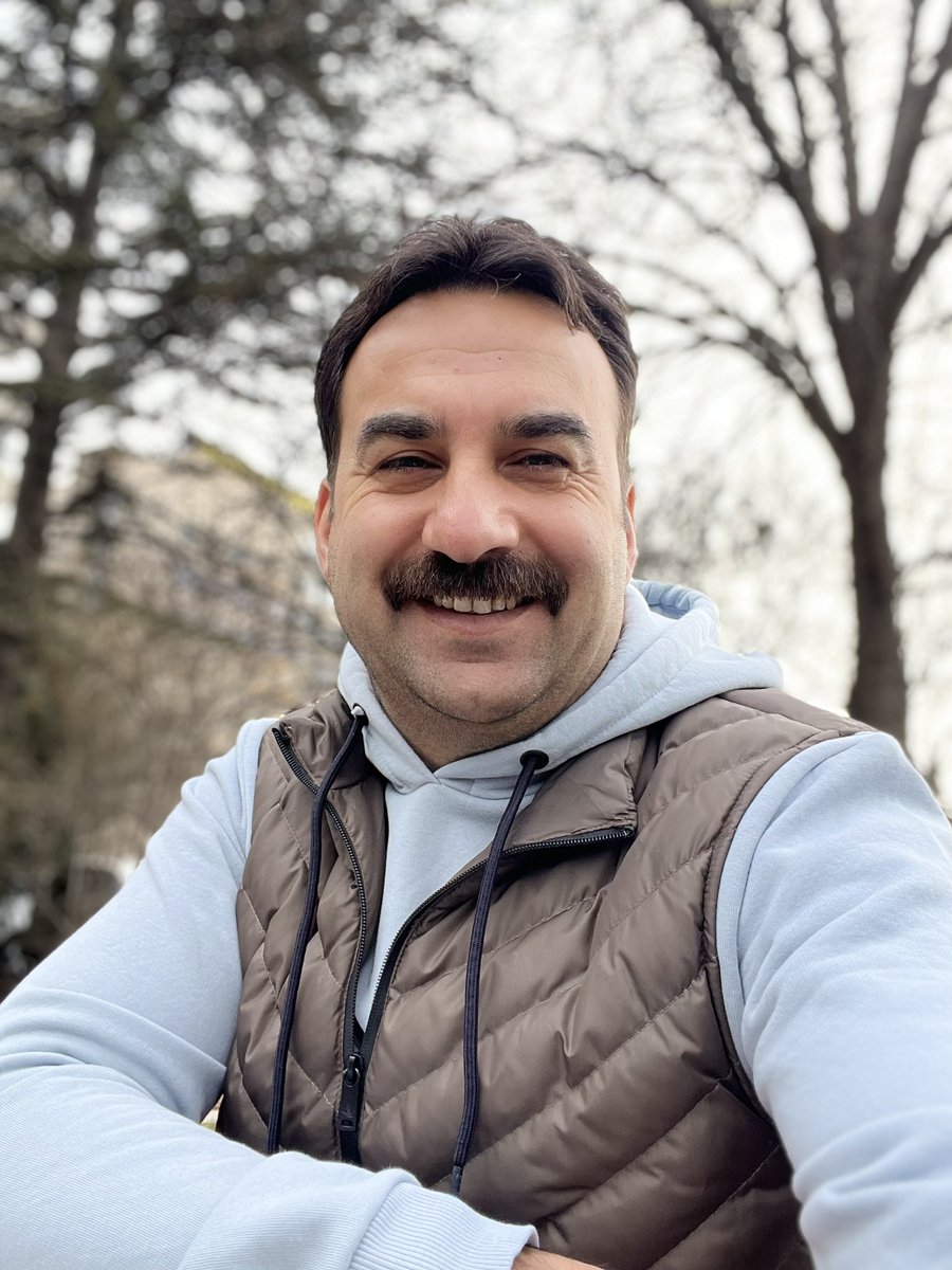 Makam, mevki, rütbe, unvan; bunların hepsi cekettir. 

Ceketi asar bir yere gideriz. Arkamızda sadece insanlığımız kalır.

| Doğan Cüceloğlu