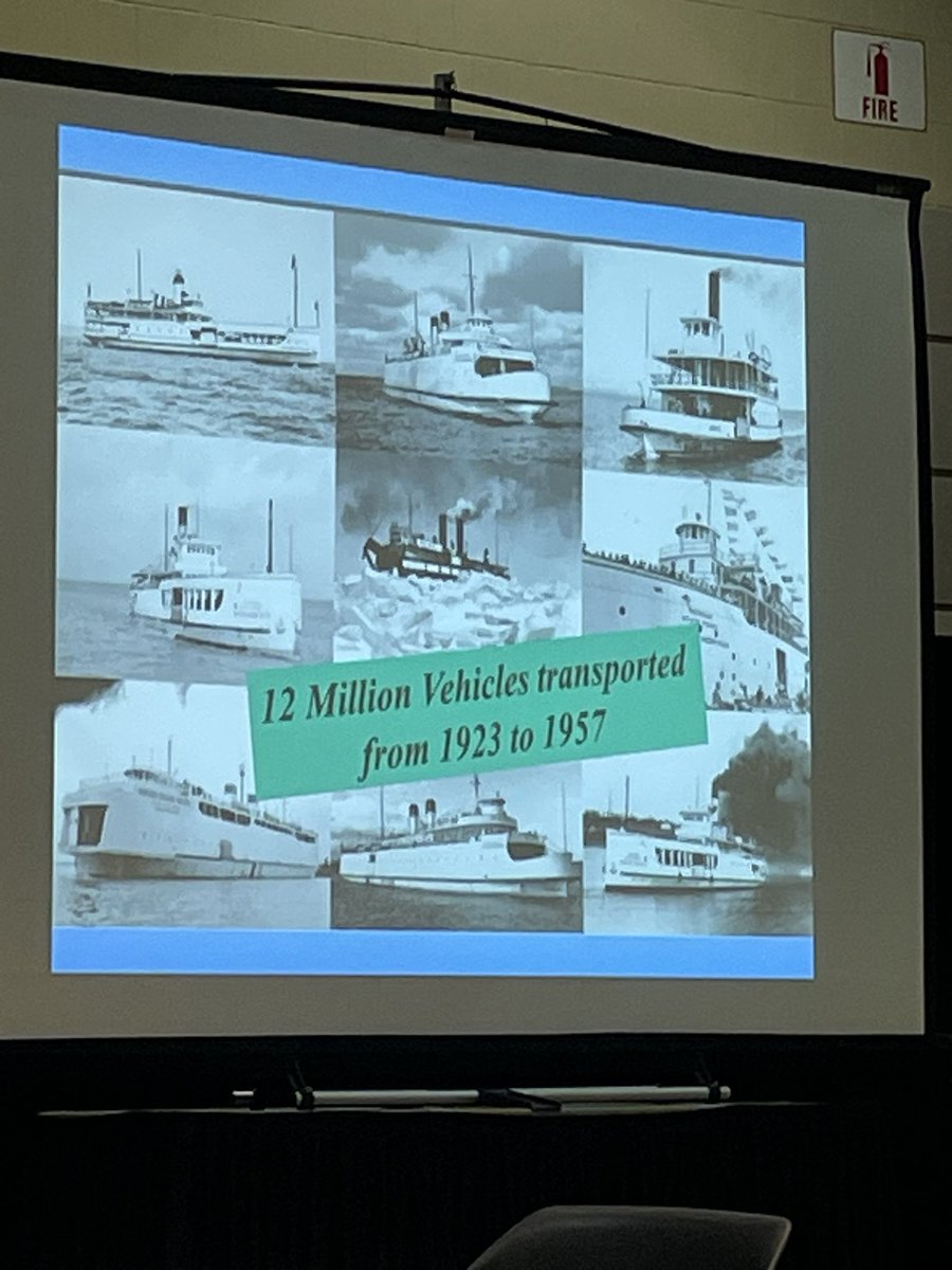 richbacolor's tweet image. Learning about the history and science of the Mackinac Bridge from civil engineering pioneer Kim Nowack. @MSTAMich #ExploreMichigan #explorescience #msta2023