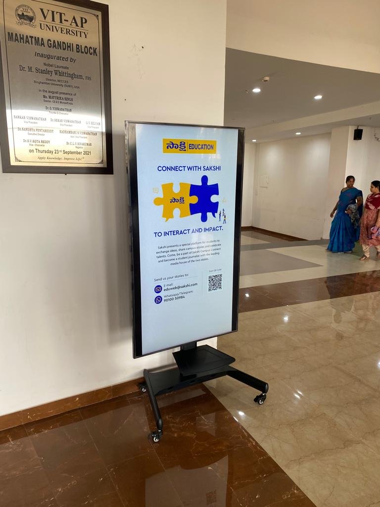 sakshitvdigital's tweet photo. @sakshitvdigital at  @VIT college #Vijayawada

All the best dear students #vitopia Vellore Institute of Technology (VIT) https://t.co/QRPLhkfCyV