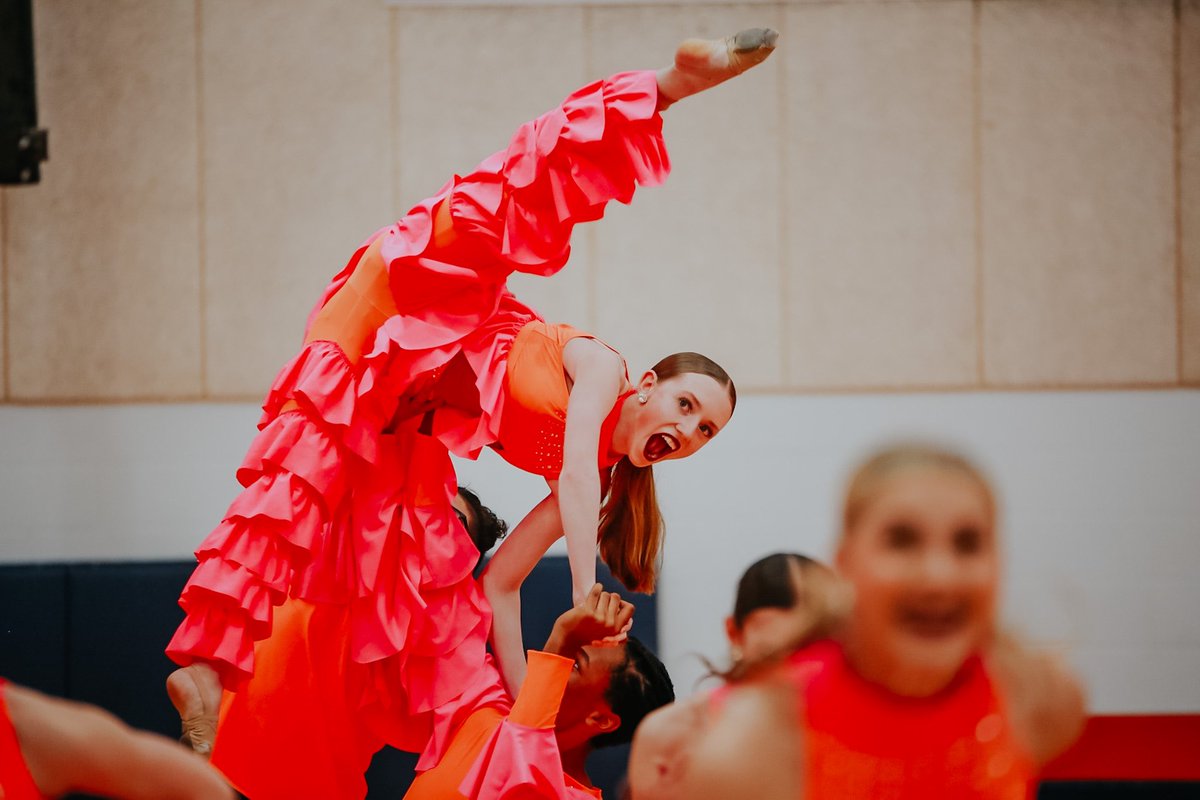 BHSLariettes1's tweet image. WE’RE ADVANCING TO KICK FINALS! We are not only the first team from @NISD to qualify and compete at NDA Nationals in Orlando, but we also made it to finals in our first year attending! We are so excited to represent @NISDBrandeis and @NISD_FineArts on the stage today! #RepTheB