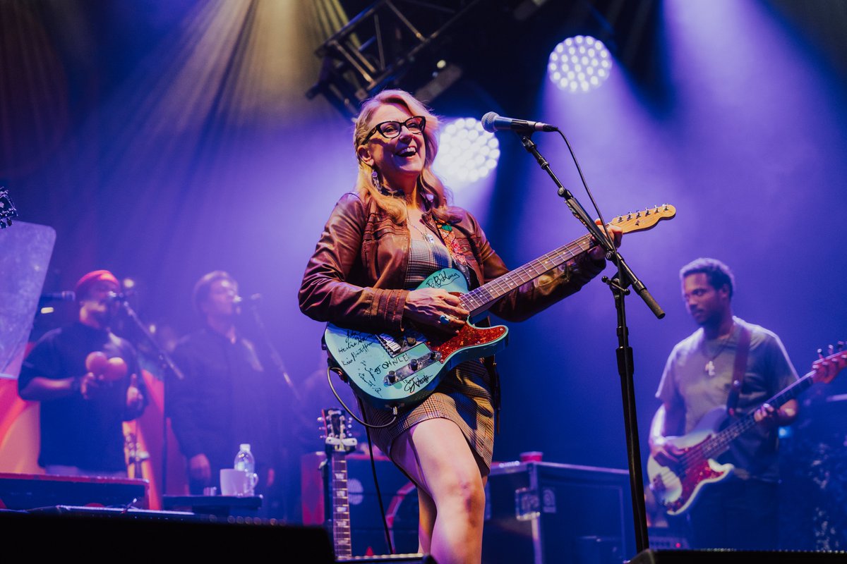 This is the face of someone who just sold out 5 shows @DCWarnerTheatre. One more to go tonight in DC. 📷 Bradley Strickland