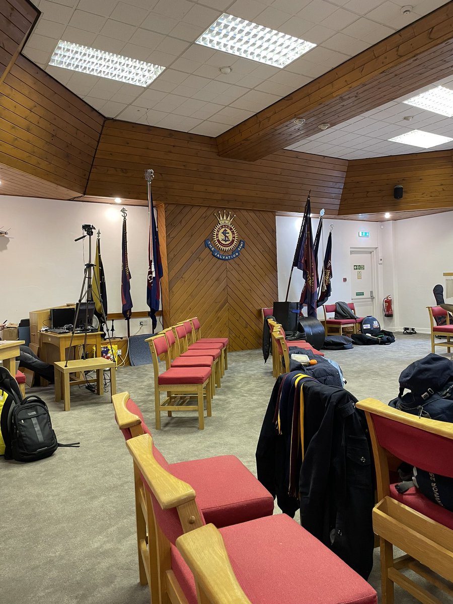 This picture can only mean one thing….<a href="/SASWE94/">SA Symphonic Wind</a> have arrived in Bolton for rehearsals ahead of our concert tonight.
Who’s coming? 🙏🎶

#GodsPlan #music #bandfamily