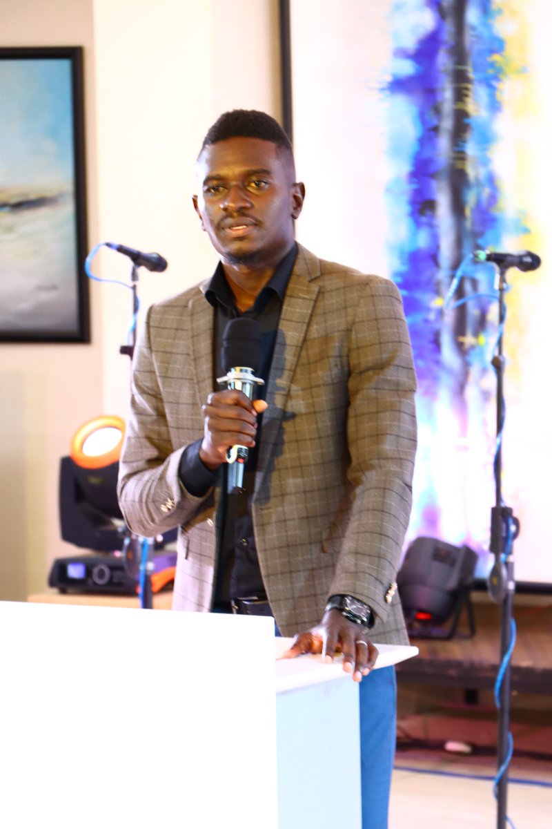 CLCEntebbe1's tweet image. We are a sign that there is a king somewhere responsible for the peace of this nation.

~Prophet Xavier Kale Alpha

bit.ly/TheNationsAlta…

join.freeconferencecall.com/thenationsaltar

#HappeningNow
#Chapter12
#NationsAltar