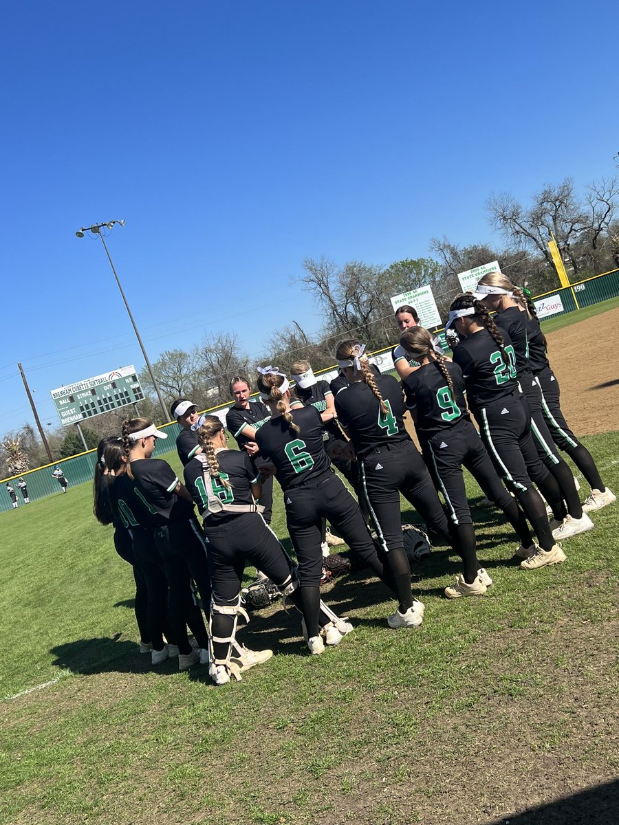 BrenhamSB's tweet photo. Game times have changed for todayโฆ.come watch these girls go to work at 10am and 2pm!!!! #happysaturday #wewill #beingready https://t.co/m3MX5dXCKQ