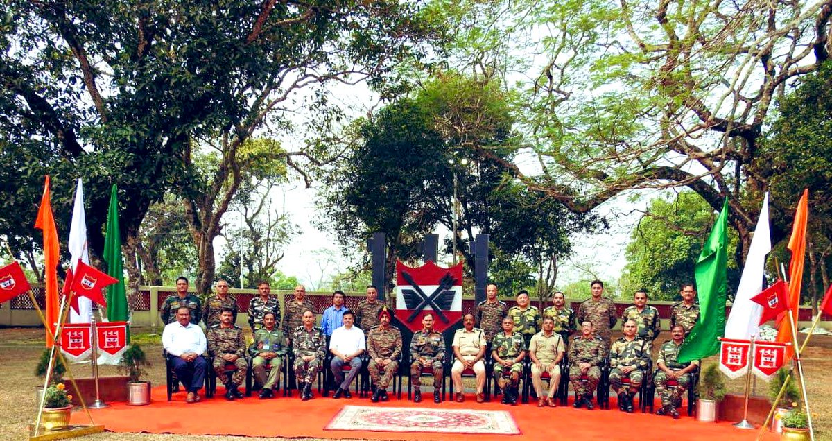 Apex level mtg of #JointCoordinationCommittee for security of #NorthBengal held at #Bengdubi. Mtg attended by Sr officials of #IntAgencies &amp; #SF

<a href="/adgpi/">ADG PI - INDIAN ARMY</a> 
<a href="/easterncomd/">EasternCommand_IA</a> 
<a href="/HMOIndia/">गृहमंत्री कार्यालय, HMO India</a> 
<a href="/BSF_India/">BSF</a> 
<a href="/crpfindia/">🇮🇳CRPF🇮🇳</a> 
<a href="/SSB_INDIA/">Sashastra Seema Bal</a> 
<a href="/SiliguriPolice/">Siliguri Police Commissionerate</a> 
<a href="/BSFNBFTR/">BSF NORTH BENGAL</a> 
<a href="/GC_SILIGURI/">IT CELL GC CRPF Siliguri</a> 
<a href="/SSBFTRSILIGURI/">SSB FTR HQR SILIGURI</a>