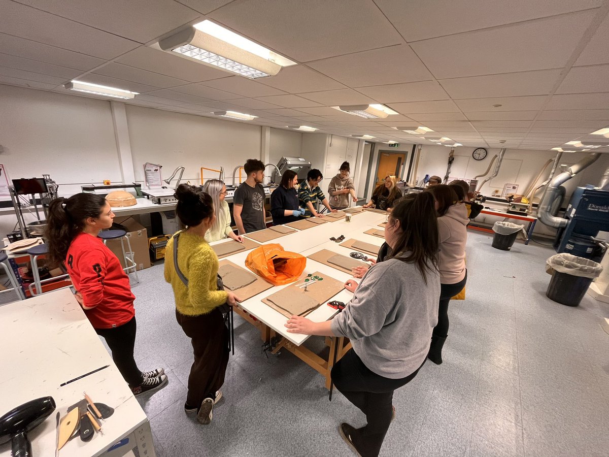 kerry_truman's tweet image. speaking of #NTUmakers.. we hosted another episode of the #MondayMakers extra-curricular adventures at the start of this week.. and it was mark making in clay alongside a masterclass in #plasercasting.. the people I work with in the #modelmaking workshop are pretty EPIC..!? 🙌