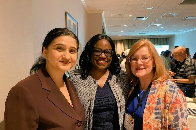 Modele Ogunniyi, MD, MPH (@modeldoc) on Twitter photo Representing <a href="/emorywomenheart/">Emory Women's Heart</a> <a href="/emory_heart/">Emory Cardiology Fell🫀ws</a> at the inaugural <a href="/ACCinTouch/">American College of Cardiology</a> #Cardioobstetrics section meeting at #ACC23 #WCCardio #ACCDiversity #ACCWIC #TheFaceofCardiology #healthequity Representing <a href="/emorywomenheart/">Emory Women's Heart</a> <a href="/emory_heart/">Emory Cardiology Fell🫀ws</a> at the inaugural <a href="/ACCinTouch/">American College of Cardiology</a> #Cardioobstetrics section meeting at #ACC23 #WCCardio #ACCDiversity #ACCWIC #TheFaceofCardiology #healthequity
