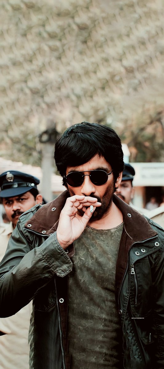 Mamitha_world's tweet photo. #AcpVikramsagar🔥
#Raviteja
#WaltairVeerayya https://t.co/HC0hlXMG8M