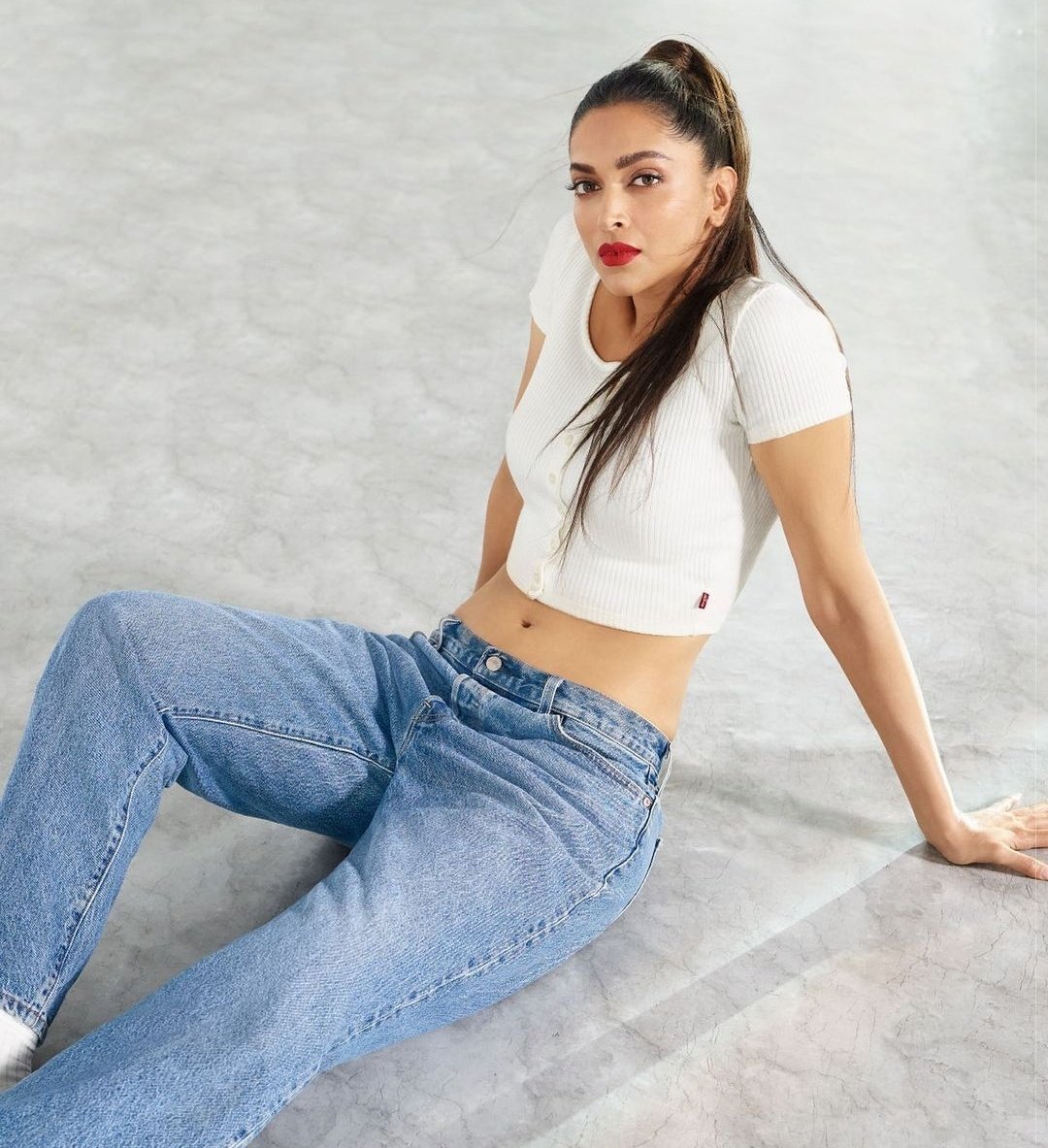 best of deepika padukone tweet media