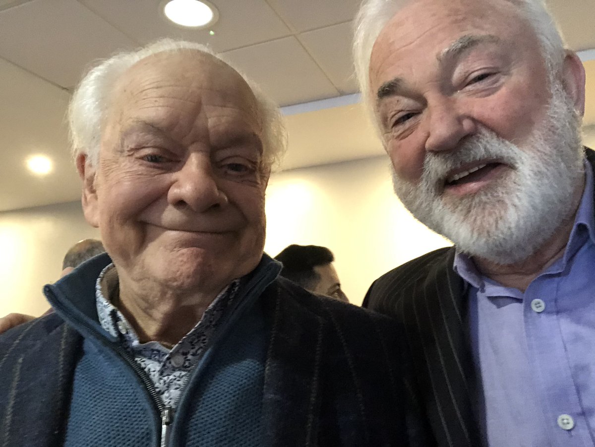 fentonstevens's tweet image. The greatest comic actor in the country!
I was tempted to write “with David Jason” but I’d never live it down!
How lovely to spend time with this wonderful man  xx #davidjason #OnlyFoolsAndHorses
