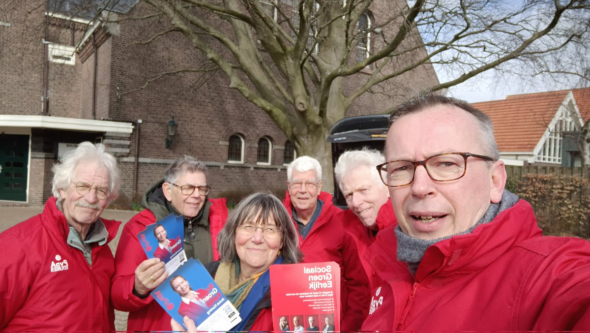In #Teylingen op pad om wat meer kleur te brengen. <a href="/PvdAZH/">@groenlinks-pvdazh.bsky.social</a> <a href="/AnneKoningDelft/">Anne Koning</a>