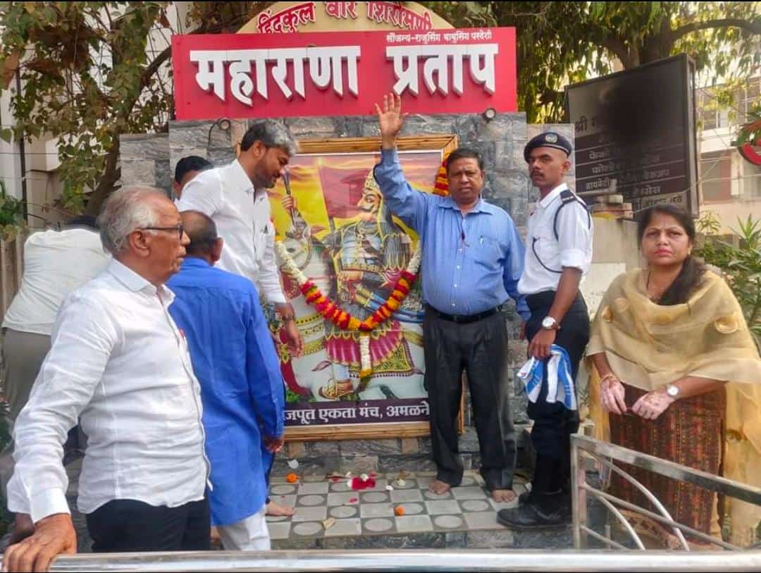 EVM की वजहसे मानवी मुल्यो का हनन हो राहा है लोकतंत्र खतम हो राहा है इसलीये
#EVM_हटाओ_लोकतंत्र_बचाओ