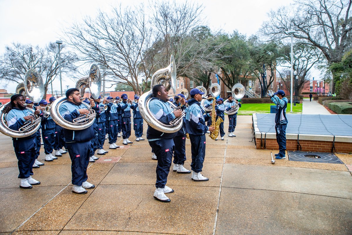Do you know why today is #NationalMarchingBandDay?
Because the musicians in a marching band always #MarchForth! 😂

Here's to all the students &amp; music educators keeping the beat &amp; staying in step. 🎼🎺🎷🥁