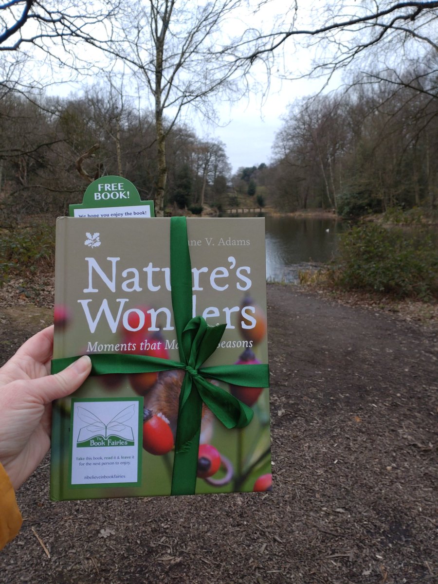 The Book Fairies are celebrating Nature’s Wonders today! This National Trust book by Jane V. Adams will make readers see Spring in a magical way :) Look around at the nature in Nostell Priory to find this one.

#ibelieveinbookfairies #TBFCollins  #NationalTrust
@Collins_Ref