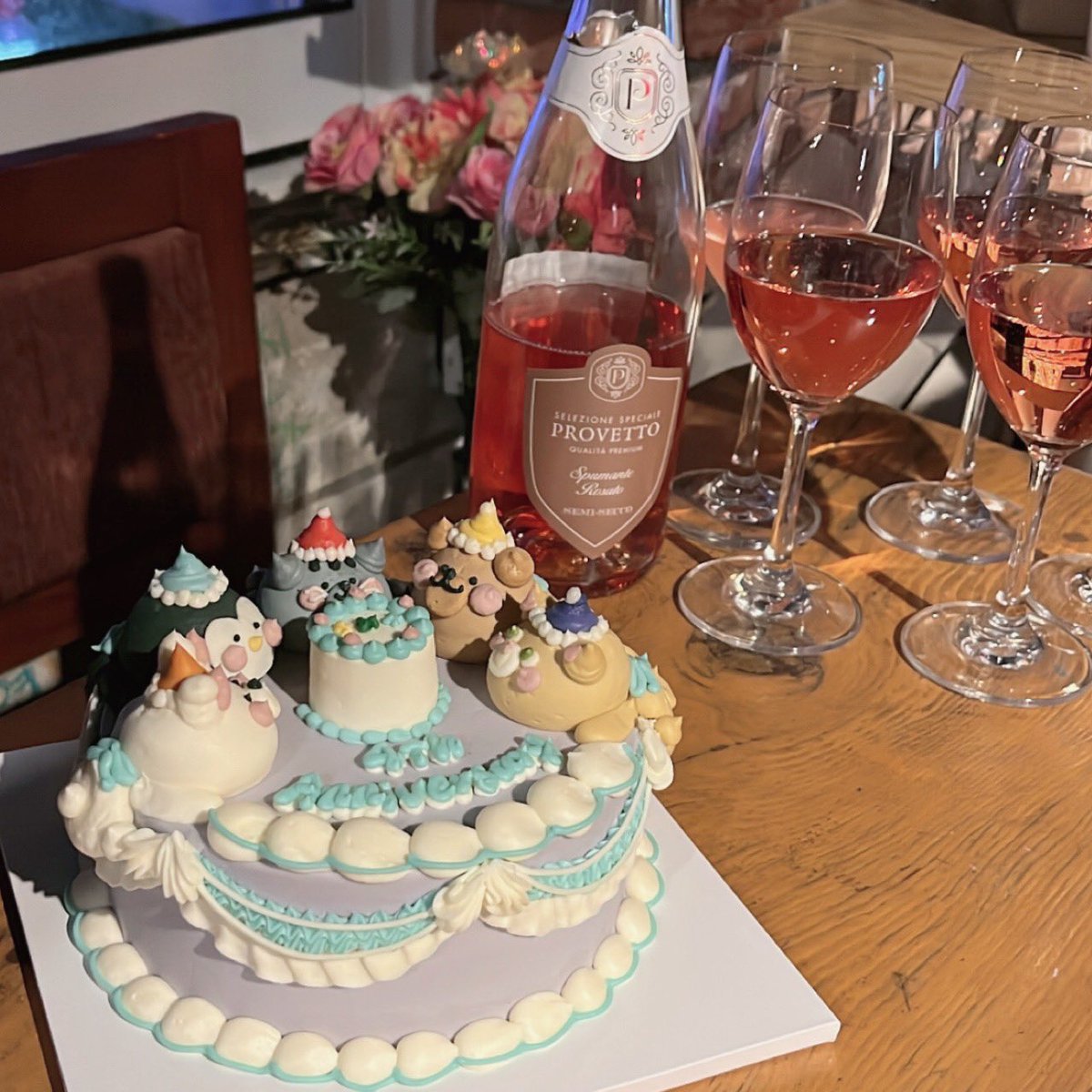 su__sbn5's tweet image. #투바투와함께한4년내일도함께할우리
#ToFOUReverlandWithTXT
4周年ありがとう¨♡¨ 幸せたくさん❣️