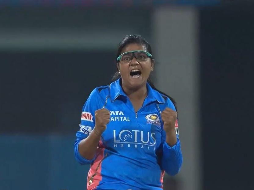 R A T N I S H on Twitter: "Saika Ishaque - A Star is born Already passed the eye test. https://t.co/grvVCw4TSh" / Twitter