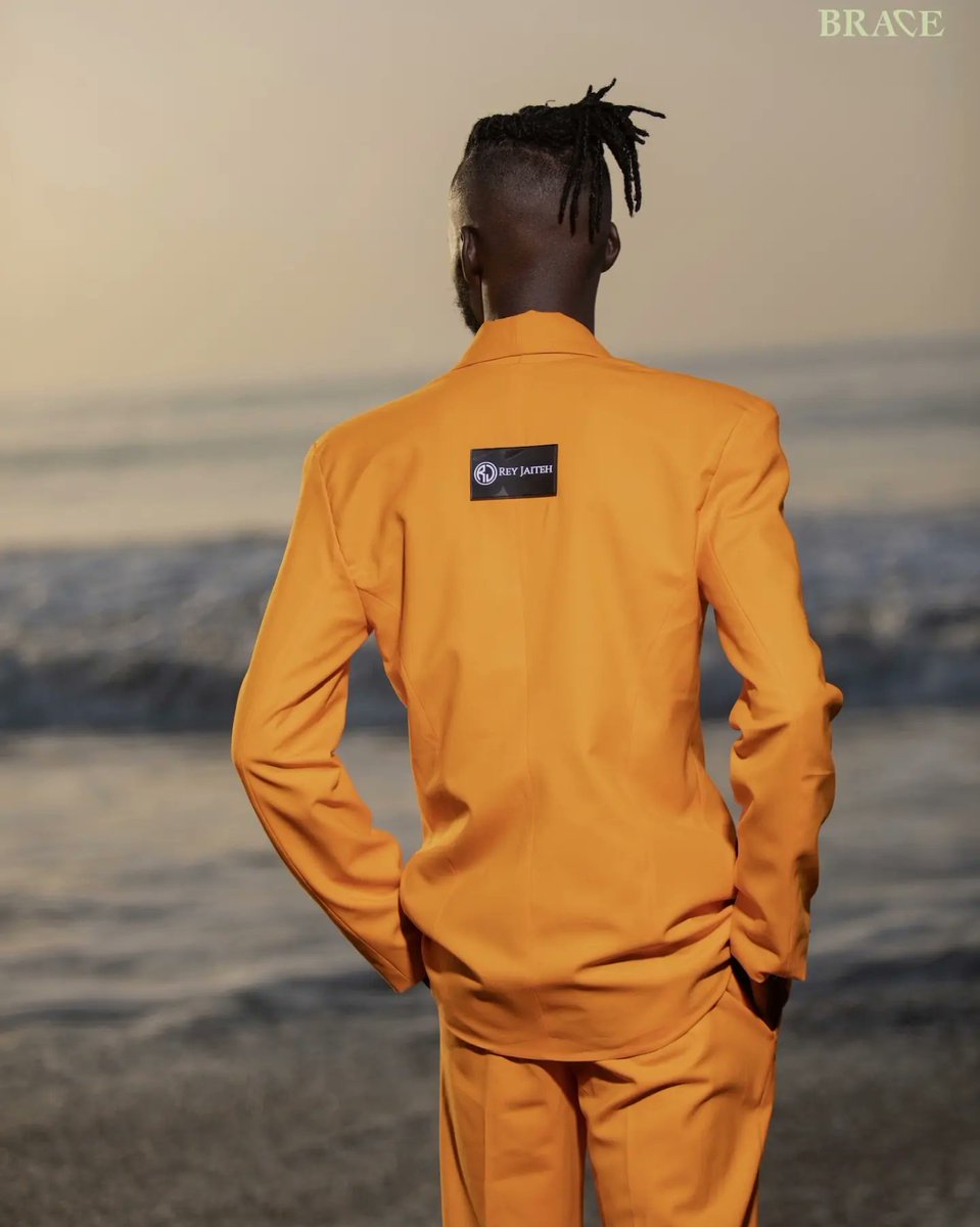 fizzlegm's tweet photo. @jalimadii Posed as the Cover Star of @bracemagazine
Issue 1 | March 2023. Read full issue at https://t.co/c2lxSxnhxc.
First of many covers ๐ค๐พ
#jalimadi #vocalboss #gambia #westafrica #fizzleent #sangaranga https://t.co/P6cki2Bvb0