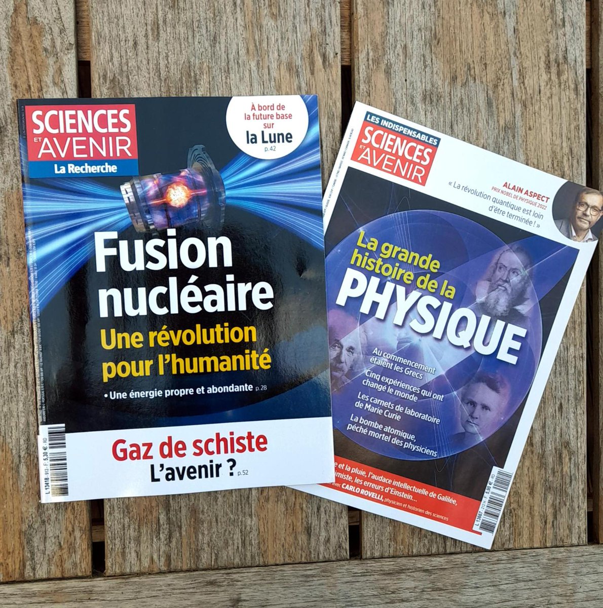 Sciences_Avenir's tweet photo. 🎁 CONCOURS 🎁

Gagnez le dernier numéro de Sciences et Avenir-La Recherche sur la fusion nucléaire + notre hors-série sur la grande histoire de la physique

Pour participer : RT + Follow @Sciences_Avenir

Tirage au sort : Lundi 6 mars

Bonne chance ! 🍀 https://t.co/szDWqy8YaB