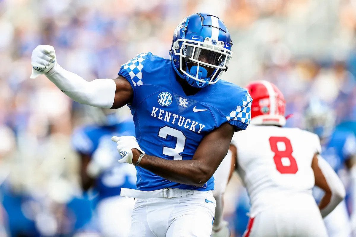 Blessed to receive my 5th D1 offer from The University of Kentucky💙 #BBN