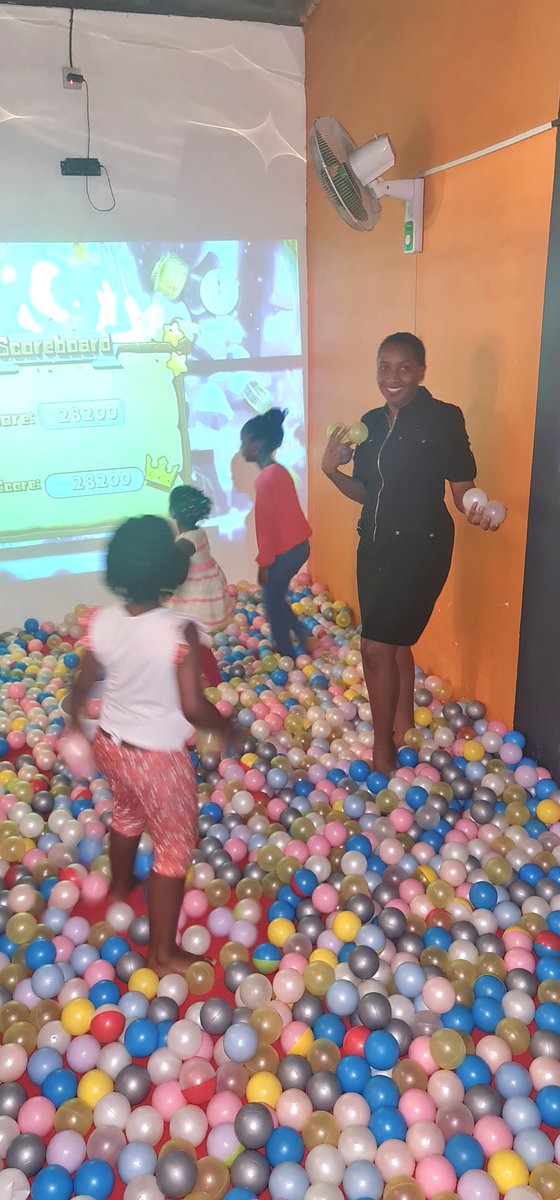 UgLadyLawyer's tweet photo. Balancing roles is not easy & yet it has to be done ๐. In the morning, @AFLEADERS bright students r calling u Madam Claire & asking u brilliant qtns. In the afternoon, kids are screaming at you, "Mummy shoot faster!" ๐๐๐โโ๏ธ. Nice weekend y'all. #LivingLifeandLovingIt #FunStation https://t.co/f2txTg2tBv
