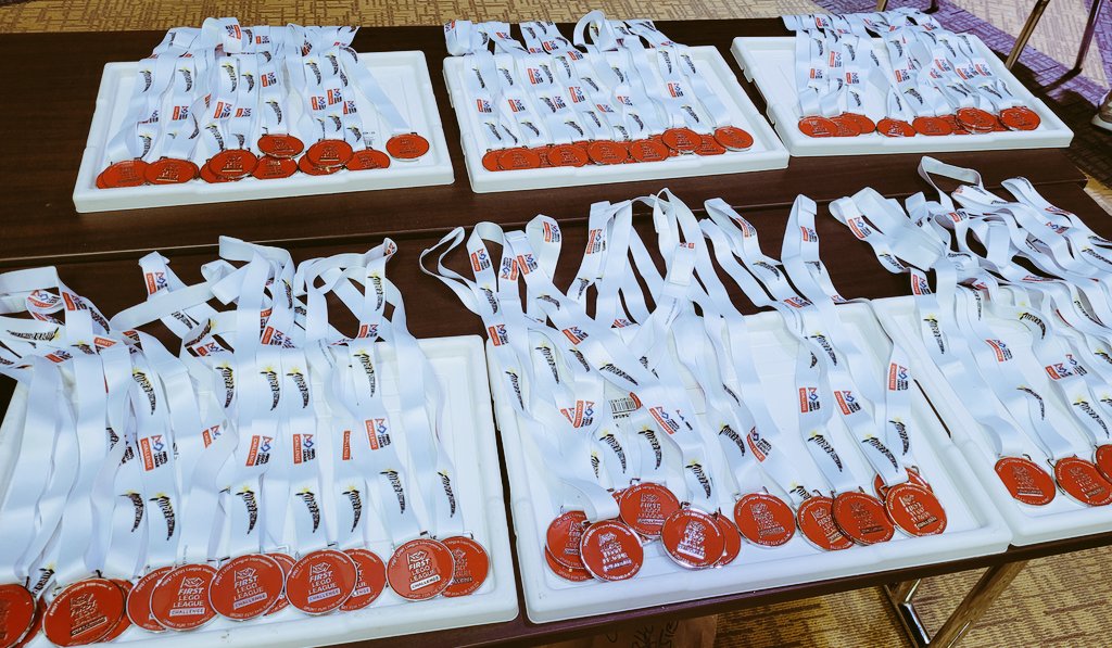 yves_Iradukunda's tweet photo. Trophies and medals await the winners @firstlegoleague #challenge 
@REBRwanda @Rwanda_Edu @RwandaICT @DigiCenterRW @coderina @UNESCO https://t.co/25aXKRV4r2