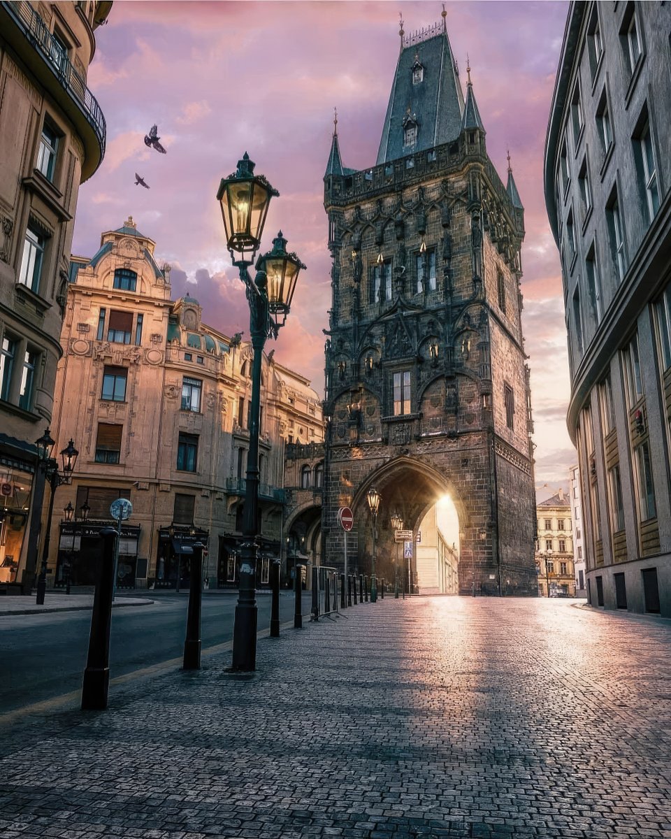 Prague, Czech Republic 📷 momentsofgregory