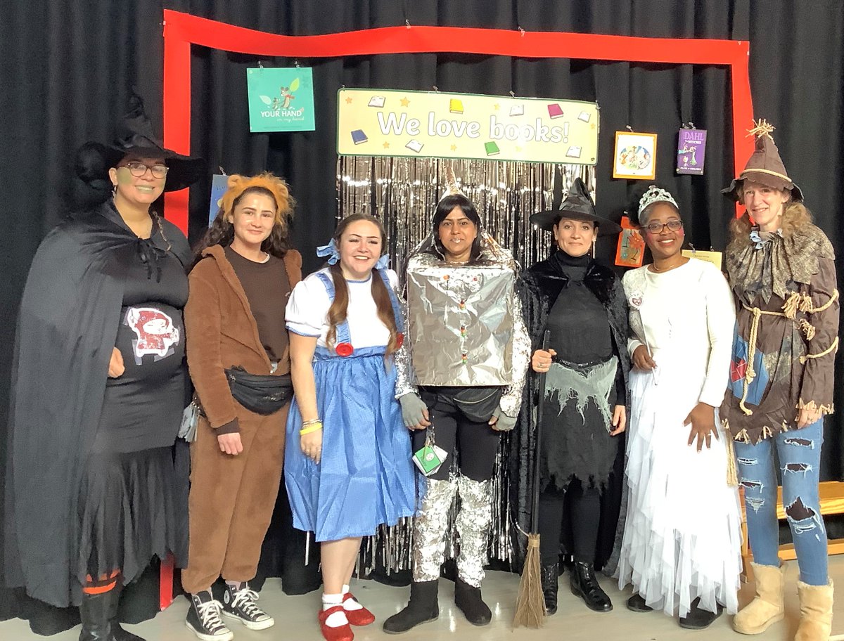 NASRadlettLodge's tweet photo. Another World Book Day has come and gone. It was a brilliant day and lots of fun was had by pupils, staff and parents.🤩@autism https://t.co/sZhBAFnwRE