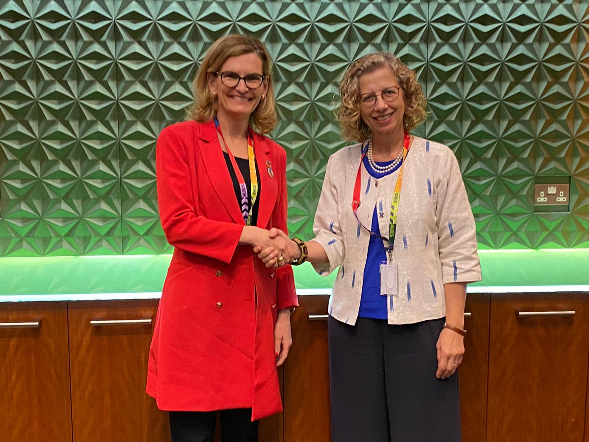 ITUSecGen's tweet image. Let’s go green with digital. Great discussion with @anderson_inger of @UNEP. Looked at #ICTs and environment, e-waste management and advancing a circular economy for #LDCs @UN @ITUBDTDirector