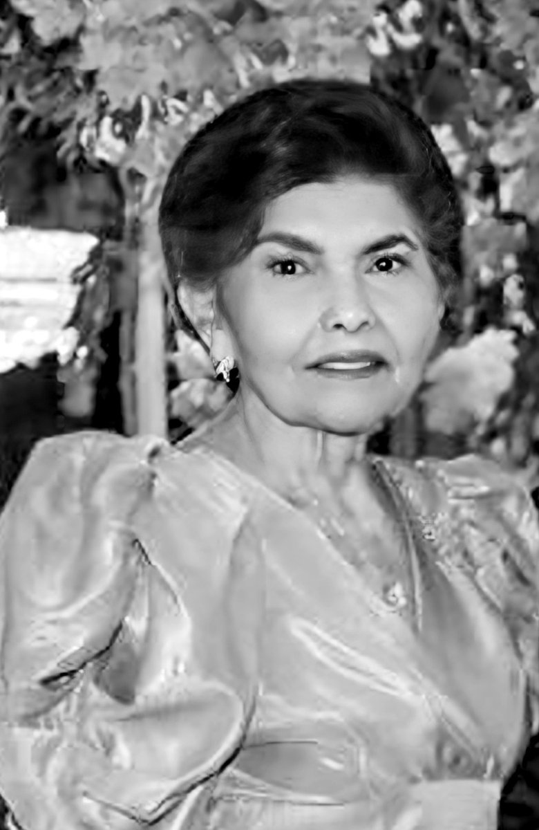 Gracias Dios mío por regalarme a mi madre. No me cansaré de darte las gracias DIOS BENDITO gracias a todos por sus mensajes de solidaridad. Un consejo de ❤️ todo el que tenga su madre viva, Disfrútenla, dedíquenle todo el tiempo necesario,ellas se merecen todo.