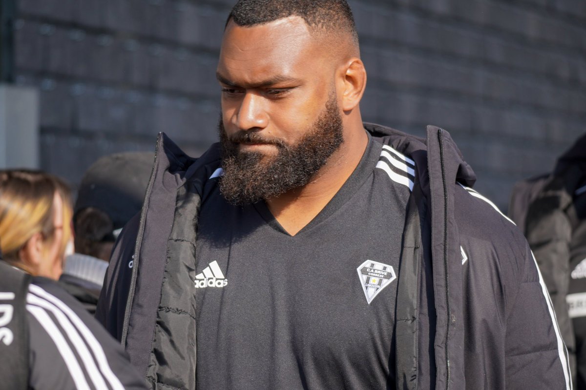 MalvesinDorian's tweet image. 🏉 Les joueurs du @CABCLRUGBY viennent d’arriver avec une bien belle ambiance #CABUBB #UBB #arlradio #Top14