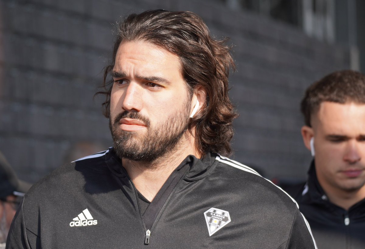 MalvesinDorian's tweet image. 🏉 Les joueurs du @CABCLRUGBY viennent d’arriver avec une bien belle ambiance #CABUBB #UBB #arlradio #Top14