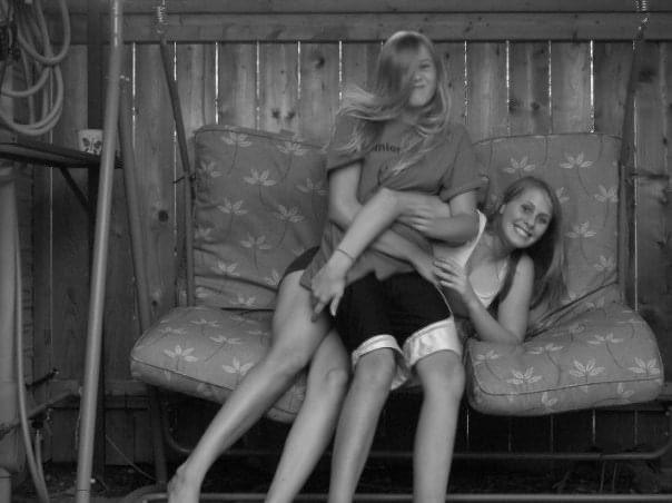 RileyPearce16's tweet photo. My favourite person in the whole world gets married today 🤍🤍🤍🤍🤍🤍 https://t.co/b9xXUjyLg2