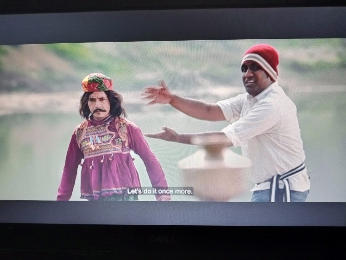 re_rencho's tweet photo. True Elite people can recognise him😍
Absolutely legend 🤣
From the movie વીર ત્રાંબા ના ઘડા વાળો ૩૬-૨૪-૩૬ https://t.co/Mf9L1KA3xC