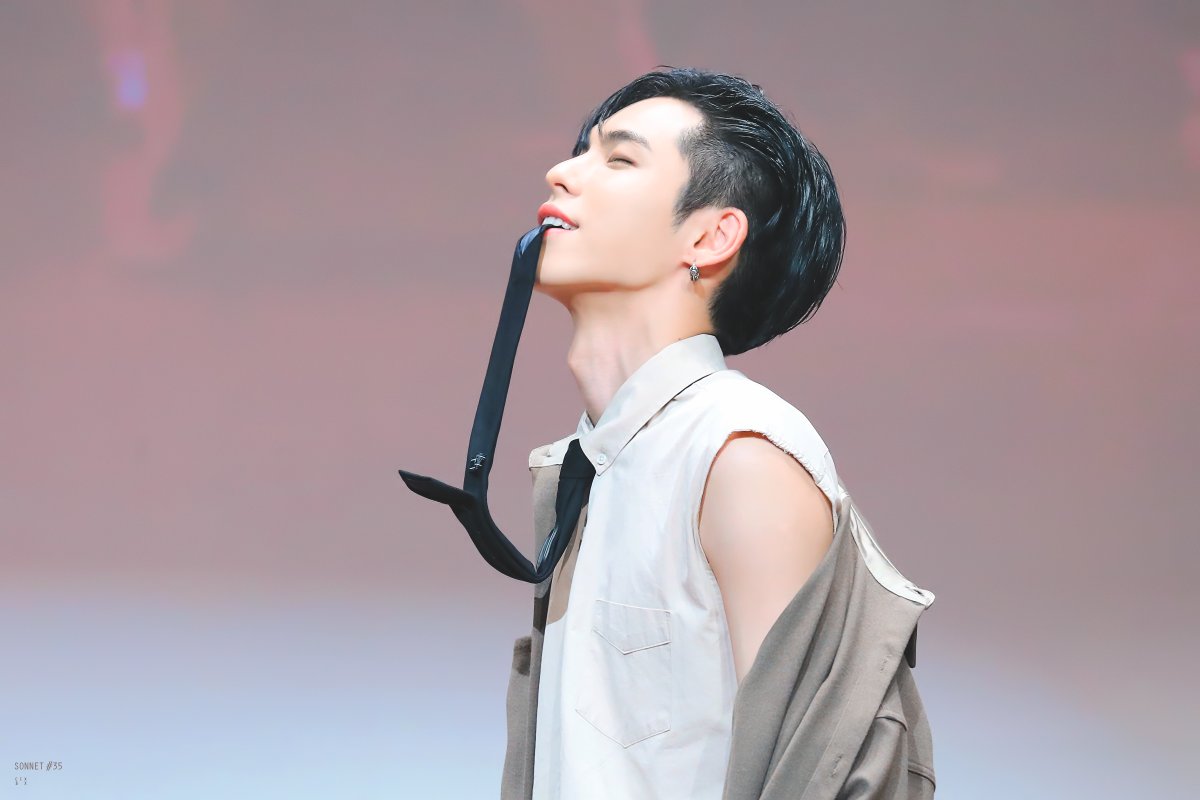 sonnet_98's tweet photo. 🎉🎂🎉
[  💙🐥💙  ]

#CIX #BX #병곤 #이병곤 @CIX_twt

#뽀고니데이_밤새_가보자곤
#BestLeaderBXDay https://t.co/k12Bbetyuf