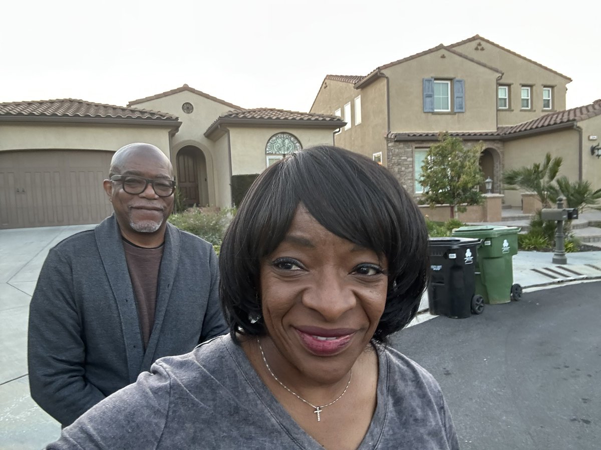 Beverly White Higgs tweet media