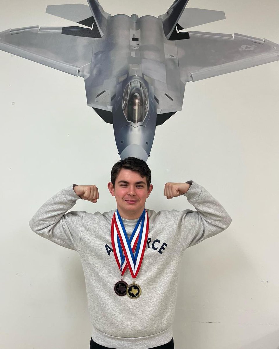 TX20103's tweet photo. Congratulations to our Corps Commander, C/Col Cameron Bartos on 1st Place Felony Traffic Stop &amp; 3rd place Criminal Justice Quiz Bowl for SkillsUSA!🥇

#onecorps #onefamily #afjrotc #tx20103 #win https://t.co/a0eFeGLo2C