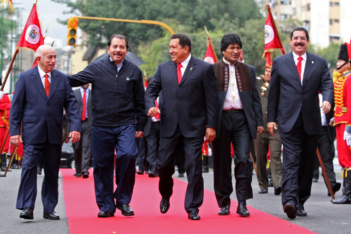 #ChávezVive:  "Para nosotros la patria nos es #Venezuela, para nosotros #Venezuela es el corazón de la patria."

🇨🇺#CubaPorLaVida 💖 #MejorEsPosible 💖 #YoVotoXTodos 

<a href="/cubacooperaven/">Misión Médica Cubana en Venezuela</a>