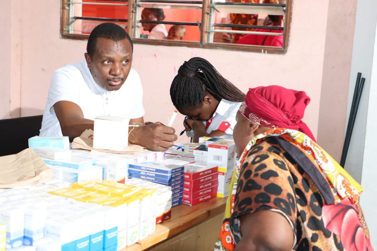 MohaJichoPevu's tweet photo. @MoAliFoundation had a great Free Medical Camp at Kwa Bullo Primary School in Kadzandani ward. Our people received a variety of medical services and prescriptions from the medics. We say thank you to all the stakeholders, pharmaplus, pharmaken, Premier Hospital, https://t.co/h3bP7IXJNY