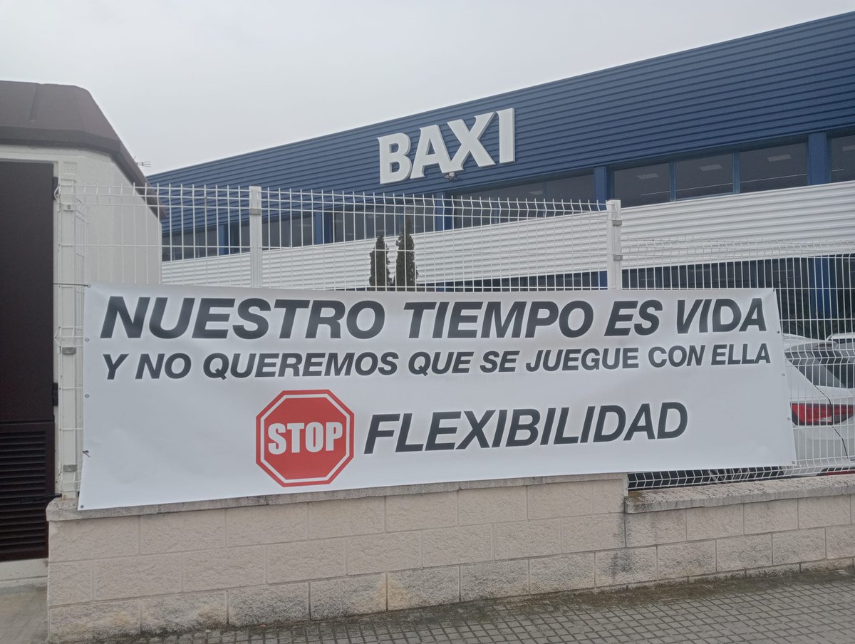 El comitè d'Hitecsa reclama a la direcció de l’empresa una solució en l’acord de flexibilitat laboral. Els treballadors es concentren cada setmana davant la planta de Vilanova com a protesta
eixdiari.cat/economia/doc/1…